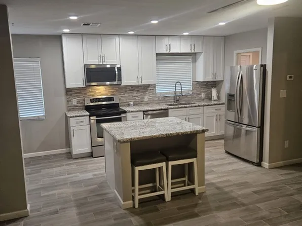605 W Howe St, Tempe, AZ 85281