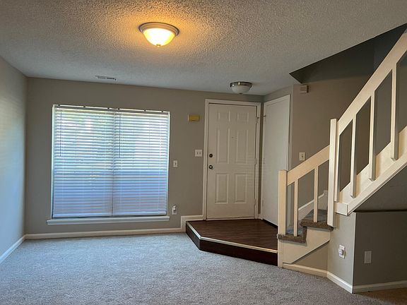 3rd image of 6218 Windsor Gate Ln