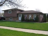 1st image of 831 Bradley Ave