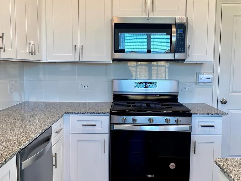 21114 Dolphin Bay Ln — Photo 5