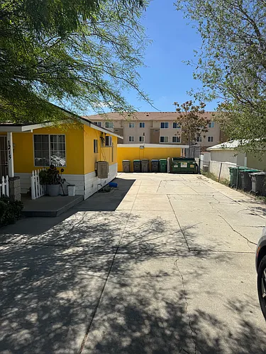 1215 E 8th St #1235 Photo 1