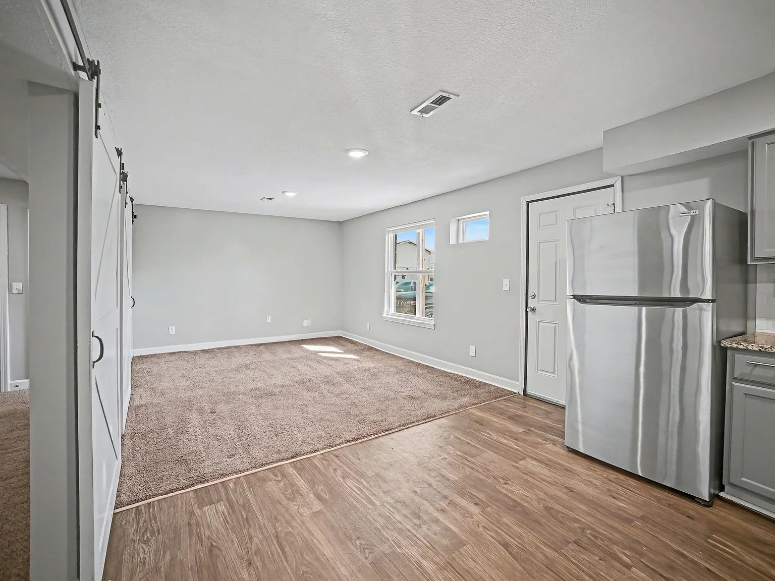 Cimarron Apartments — Photo 4
