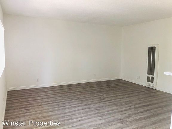 4th image of 12460 Lakewood Blvd #27