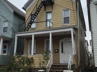 530 Fulton St, Elizabeth, NJ 07206
