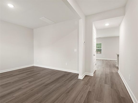 3rd image of 216 Merriweather Way