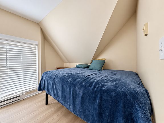 5th image of 2108 Wesley Ave #2