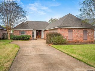 6004 Pepper Tree Dr, Alexandria, LA 71303