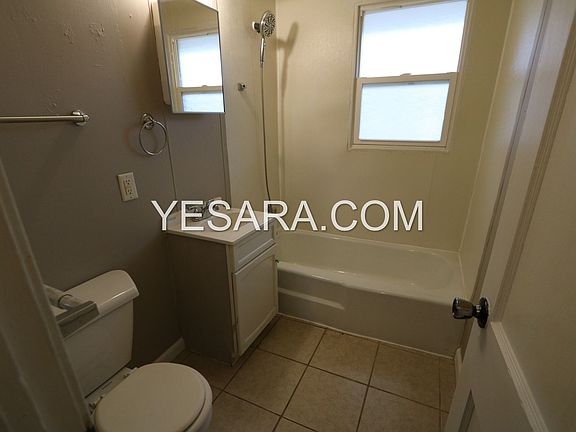 4th image of 110-112 Melrose Ct #110
