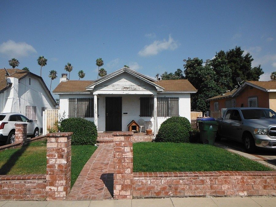 1st image of 5726 S Gramercy Pl