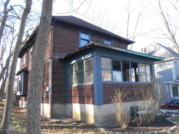 1412 E Main St, Kalamazoo, MI 49048