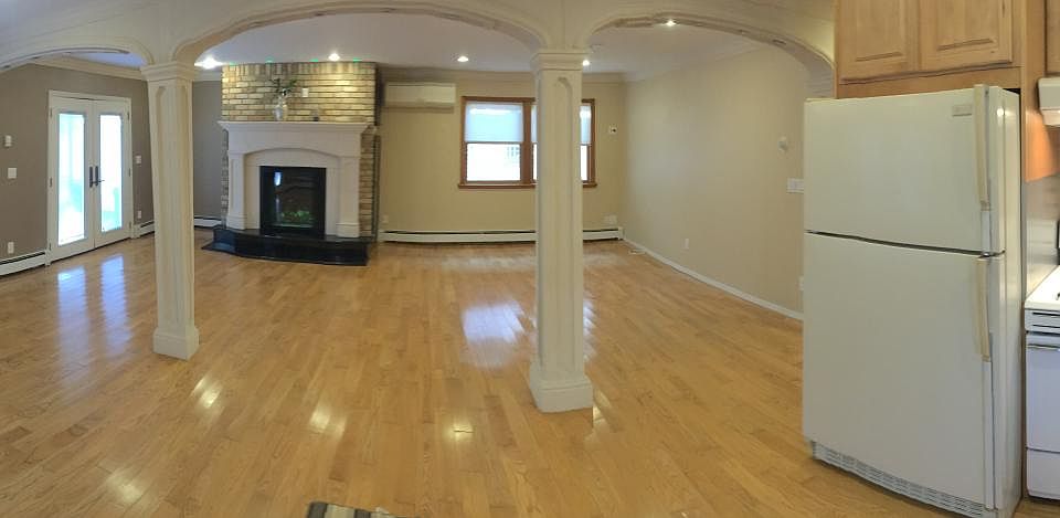 Studio apartment main room