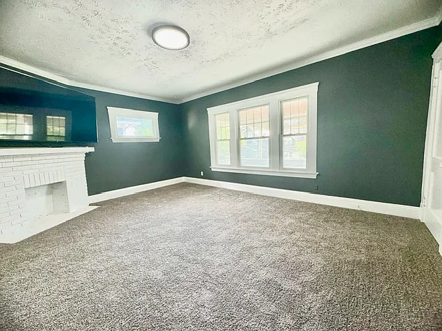 1585 Wagar Ave #1585 — Photo 2