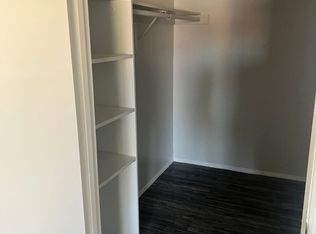 Hacienda Park apartments is centrally located and offers extra large 2 bedroom/2 bath apartments., Phoenix, AZ 85017
