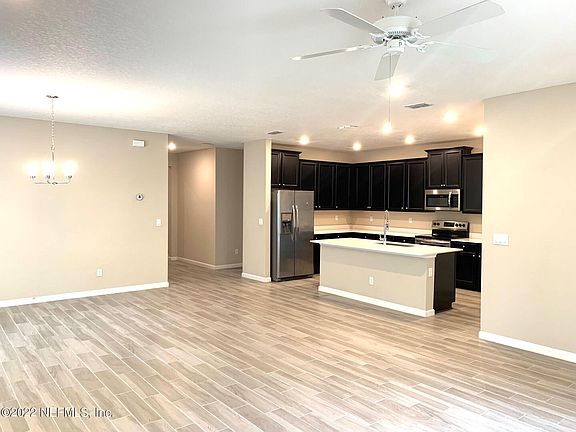 5th image of 7165 Longleaf Branch Dr