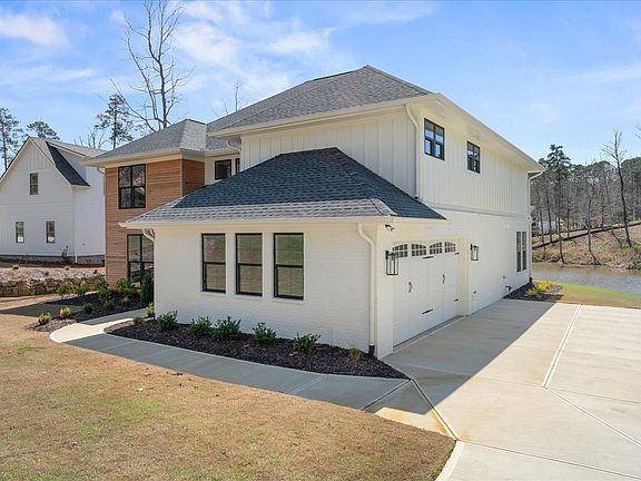3rd image of 1270 Glen Eagle Dr