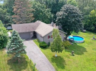 W155 Tombeau Blvd, Genoa City, WI 53128