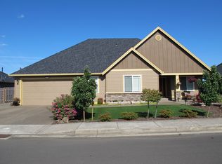 20786 Yukon St NE, Aurora, OR 97002