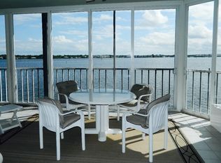 1150 SW Chapman Way APT 306, Palm City, FL 34990