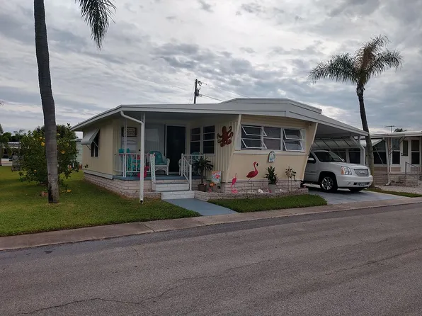 34494 Rose Dr, Pinellas Park, FL 33781