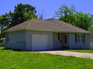 610 N Benton Ave, Bolivar, MO 65613