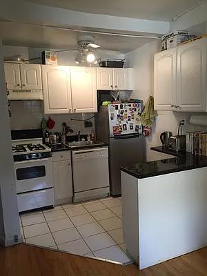 Rented by Yael Dunsky Real Estate | media 13