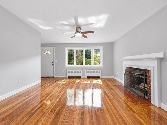 5th image of 35 Forge Village Rd
