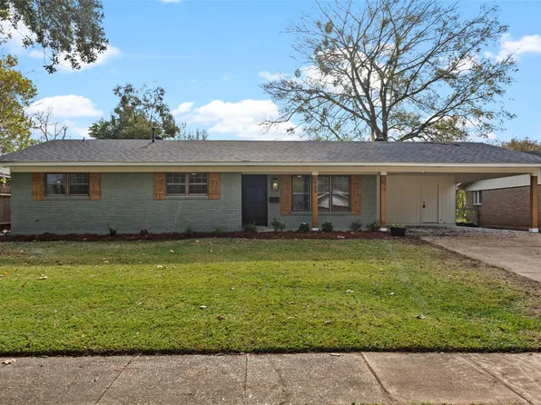 1904 Ray Ave, Bossier City, LA 71112