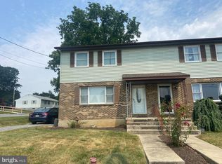 655 Greenway Ter, Reading, PA 19607