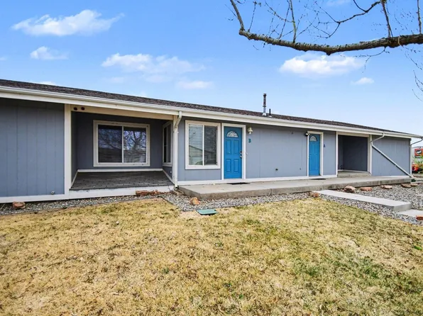407 E Corona Ave, Wiggins, CO 80654