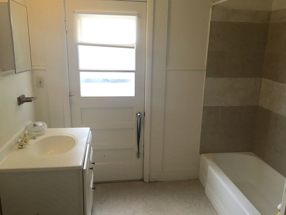 2nd image of 1414 Dixwell Ave APT 2
