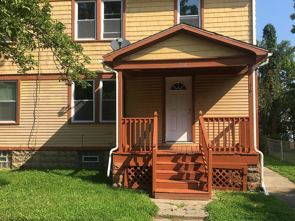 364 Ellicott St