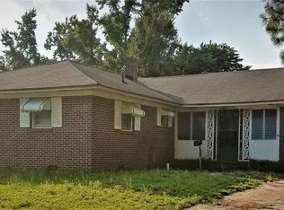 1115 E High St, Murfreesboro, NC 27855