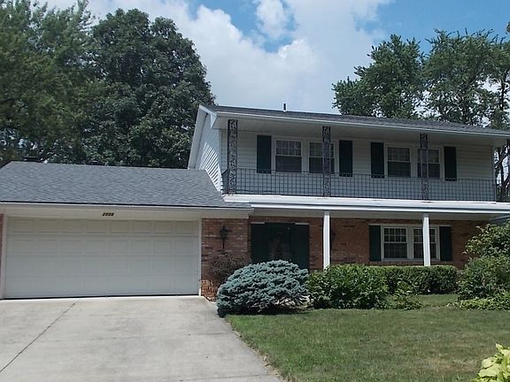 2nd image of 2800 W Woodbridge Dr