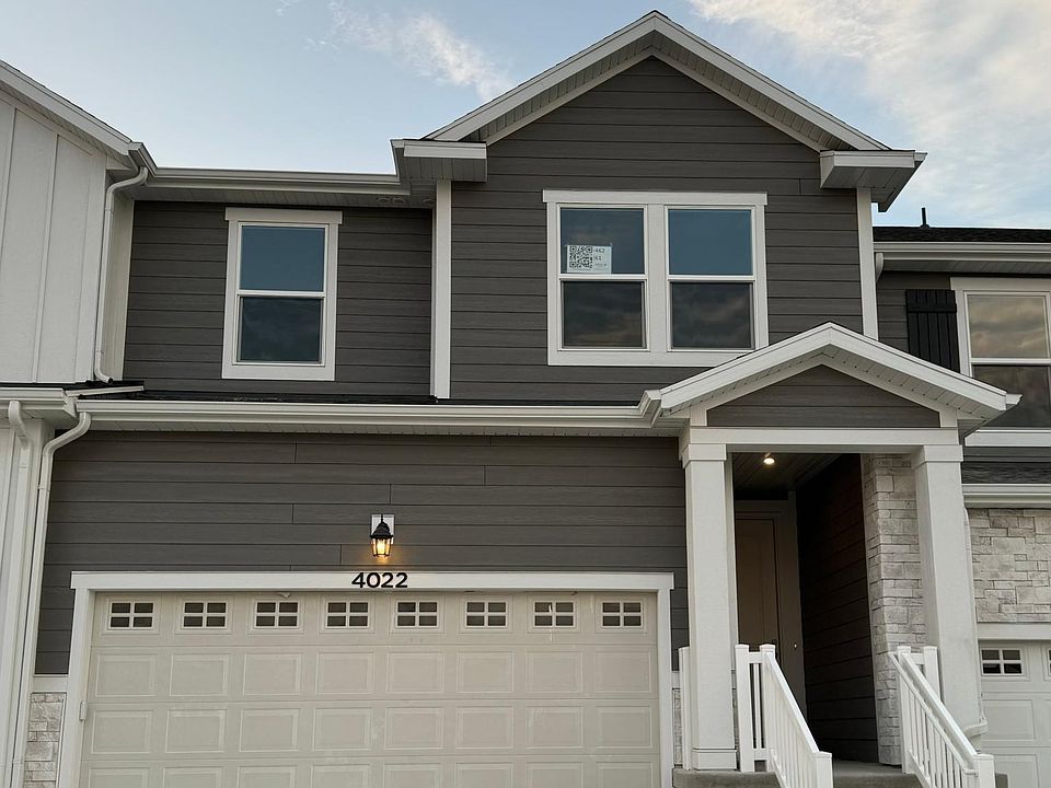 1st image of 4022 W Big Horn Dr
