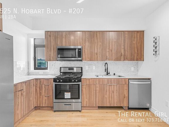 4th image of 1525 N Hobart Blvd #207