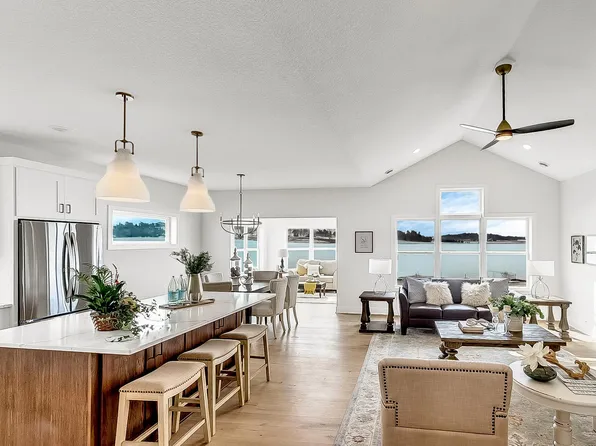 300 Ford St E, Northfield, MN 55057