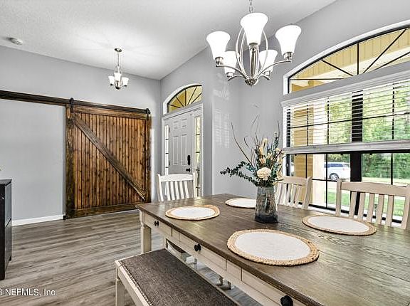 5th image of 267R Sanwick Dr