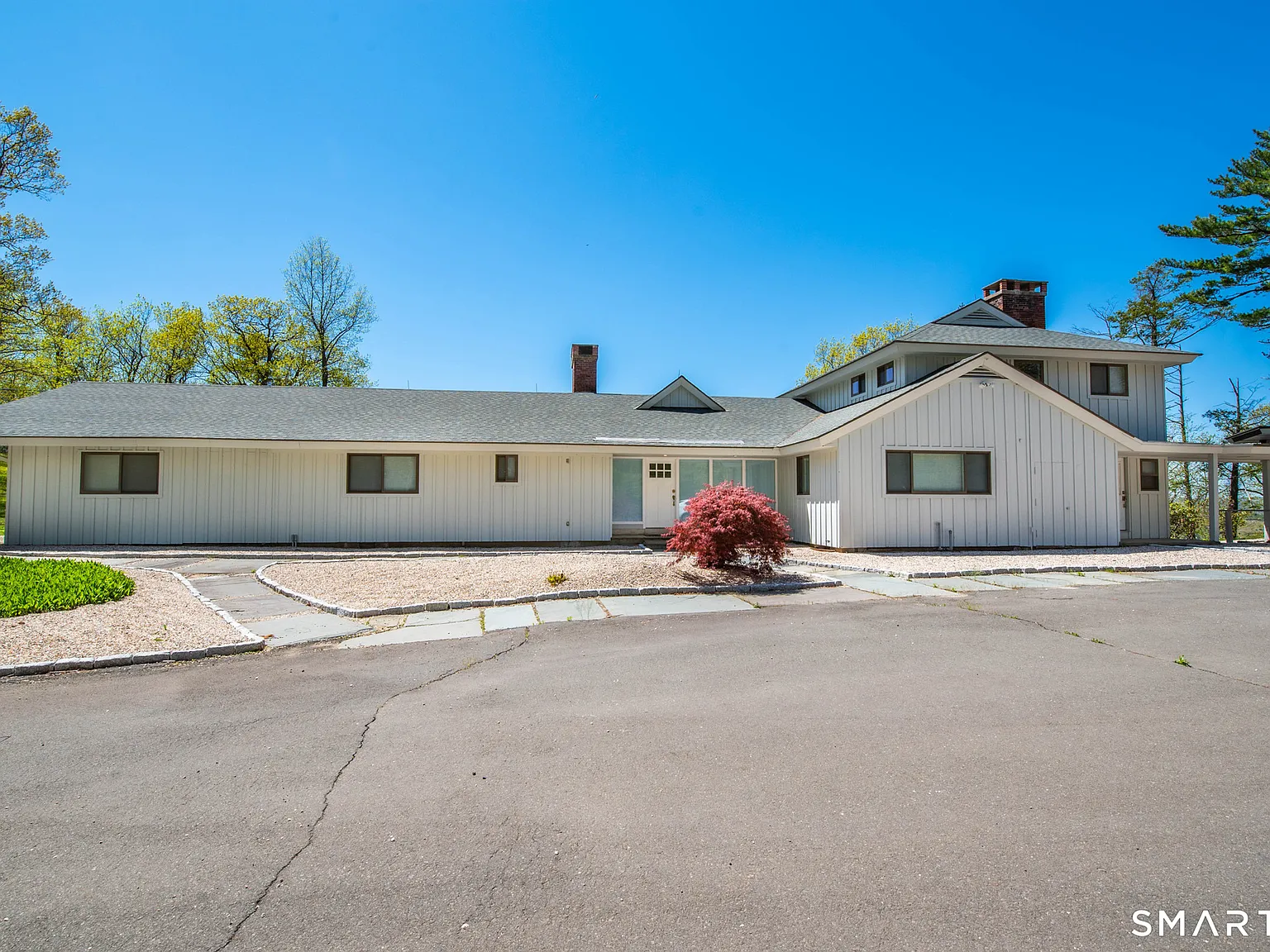 4 bed, 3.0 bath, 4064 sqft, $8,000 — Photo 3