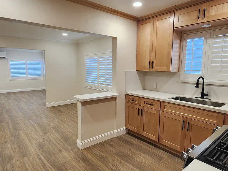 7326 Bear Ave — Photo 5