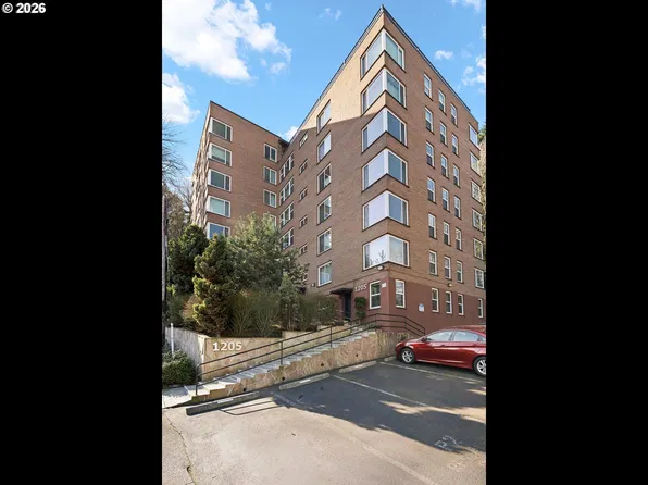 1205 SW Cardinell Dr Unit 607, Portland, OR 97201
