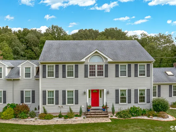 16 Benham Hill Place, Hamden, CT 06514
