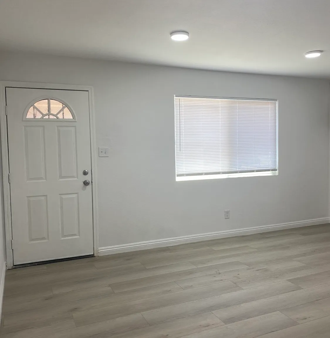 4 bed, 1164 sqft, $2,450 — Photo 4