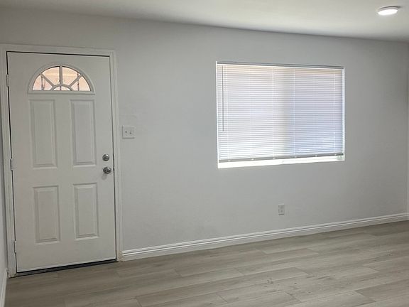 4th image of 5131 Sitton Way