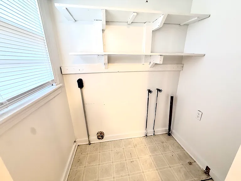 129 W Ann Dr — Photo 4