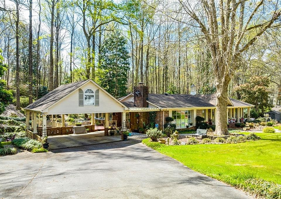 175 Brookwood Dr, Lavonia, GA 30553 MLS 7193663 Zillow