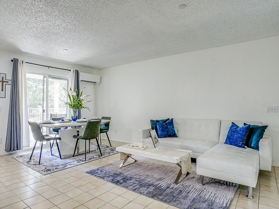 1st image of 302 E Chestnut Ave #215