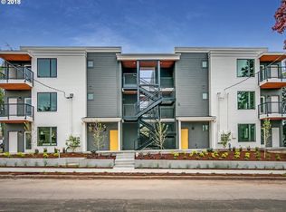 Joule Flats, Portland, OR 97211