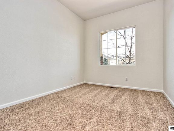 4th image of 4510 Mount Bachelor Dr