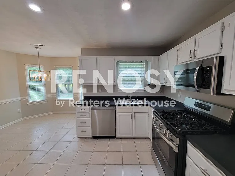 45 Creekside Dr #14 — Photo 10