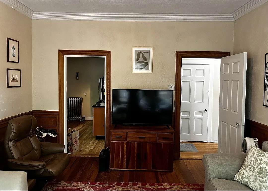 4 bed, 1600 sqft, $3,900 — Photo 3